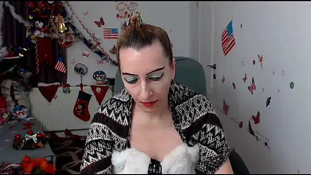 EvelynAngell online show from December 9, 2024, 6:55 am