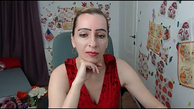 EvelynAngell online show from September 12, 2025, 5:51 am