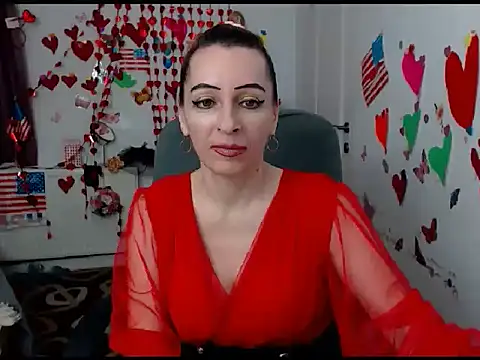 EvelynAngell online show from February 3, 2025, 7:18 am