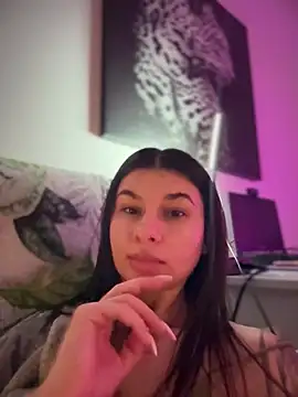 Simply the best online show from February 8, 2026, 7:55 pm