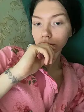 Lisaaa Alisa online show from November 16, 2025, 9:47 am