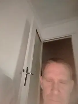 Blondinet92 online show from October 12, 2025, 5:03 pm