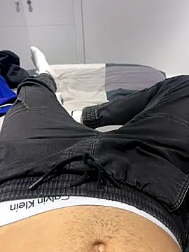 Snapshot of h0rnyguy001 chatting on October 2, 2025, 10:02 pm h0rnyguy001 online show from October 2, 2025, 10:02 pm