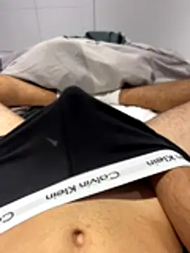 Snapshot of h0rnyguy001 chatting on October 17, 2025, 6:06 am h0rnyguy001 online show from October 17, 2025, 6:06 am