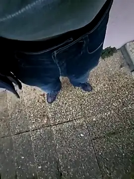 Lorent6969 online show from April 12, 2026, 5:11 am