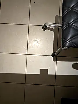 Snapshot of Lorent6969 chatting on December 5, 2025, 7:18 am Lorent6969 online show from December 5, 2025, 7:18 am