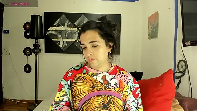 SARAMISHA online show from September 11, 2025, 2:28 pm