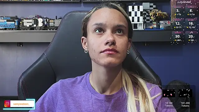 Snapshot of SamanthaWatson chatting on September 15, 2025, 6:52 pm SamanthaWatson online show from September 15, 2025, 6:52 pm