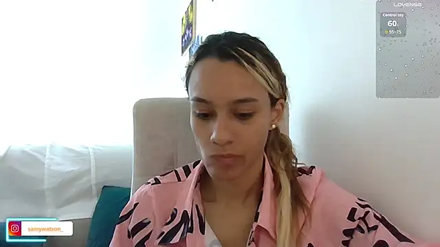 Snapshot of SamanthaWatson chatting on October 11, 2025, 2:18 pm SamanthaWatson online show from October 11, 2025, 2:18 pm