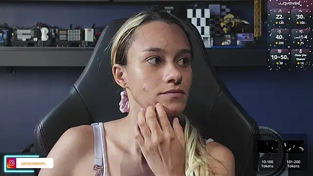 Snapshot of SamanthaWatson chatting on September 18, 2025, 8:23 pm SamanthaWatson online show from September 18, 2025, 8:23 pm