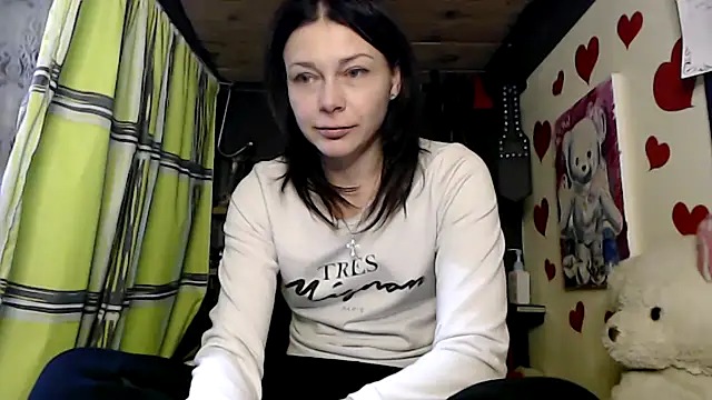 HarleyQuinn 69 online show from January 22, 2025, 7:34 pm