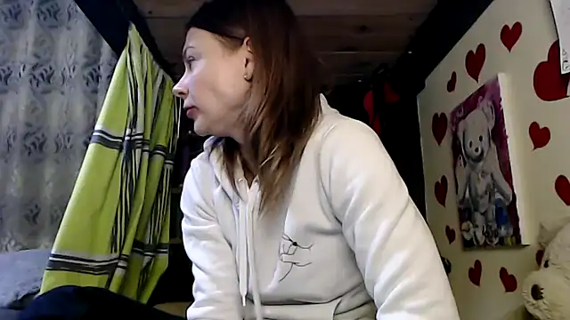 HarleyQuinn 69 online show from January 1, 2025, 6:38 pm