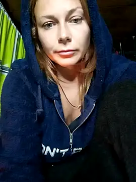 HarleyQuinn 69 online show from July 12, 2026, 1:56 pm