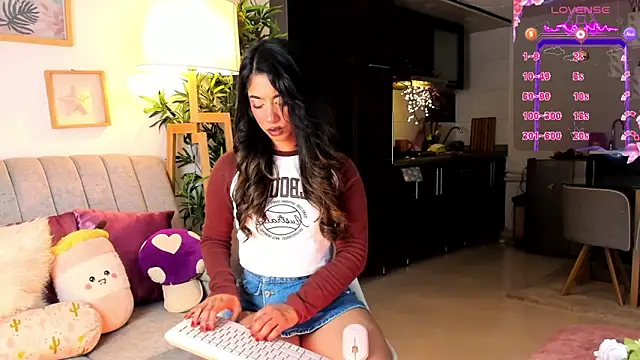 Snapshot of Issa_cooper chatting on September 26, 2025, 11:11 pm Issa cooper online show from September 26, 2025, 11:11 pm