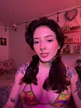 Snapshot of LiliJones_ chatting on February 27, 2026, 6:08 pm LiliJones online show from February 27, 2026, 6:08 pm