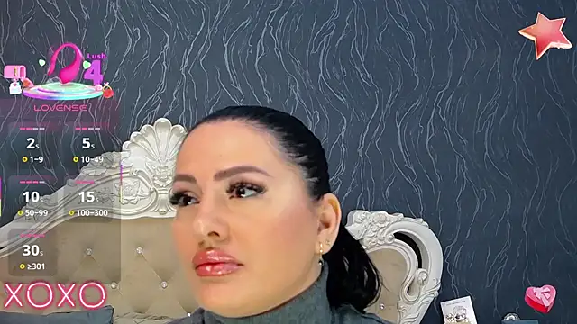 Snapshot of Lauren_Saint chatting on February 19, 2025, 8:44 am Lauren Saint online show from February 19, 2025, 8:44 am