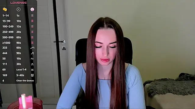 Snapshot of Kimmberr chatting on November 12, 2025, 5:00 am Kimmberr online show from November 12, 2025, 5:00 am