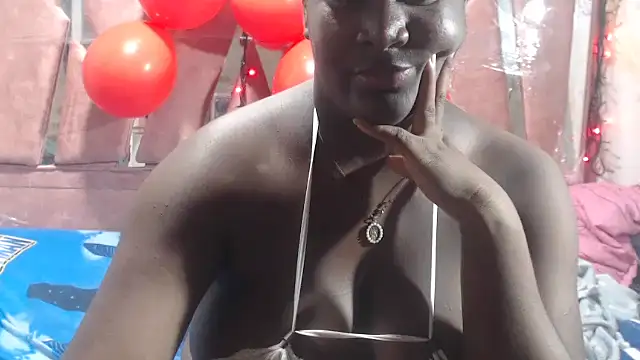 Snapshot of blackhotbody chatting on February 15, 2026, 3:07 am blackhotbody online show from February 15, 2026, 3:07 am