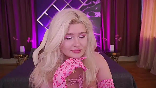 Snapshot of CocoSecretss chatting on February 25, 2026, 7:19 am CocoSecretss online show from February 25, 2026, 7:19 am