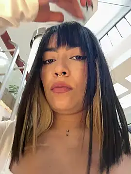 maybelline69 online show from February 26, 2026, 9:59 pm