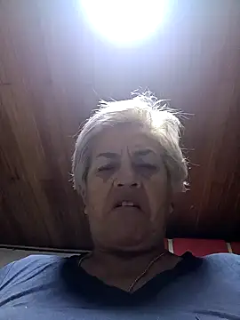 Snapshot of DirtyBIianca chatting on November 17, 2025, 10:41 am DirtyBIianca online show from November 17, 2025, 10:41 am