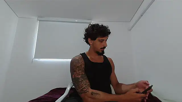 Snapshot of milkoffe chatting on March 2, 2026, 5:09 pm milkoffe online show from March 2, 2026, 5:09 pm