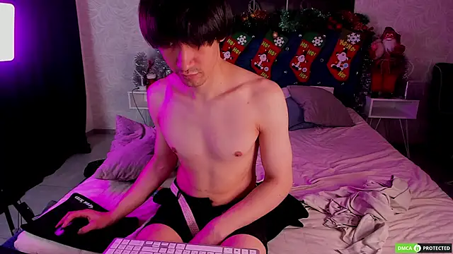 Snapshot of CalvinOwens chatting on December 21, 2025, 6:15 am CalvinOwens online show from December 21, 2025, 6:15 am