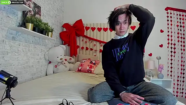 Snapshot of CalvinOwens chatting on February 11, 2026, 6:08 pm CalvinOwens online show from February 11, 2026, 6:08 pm