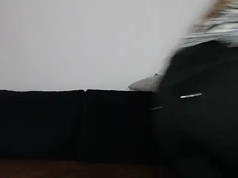 naikah714 online show from February 9, 2025, 3:34 pm