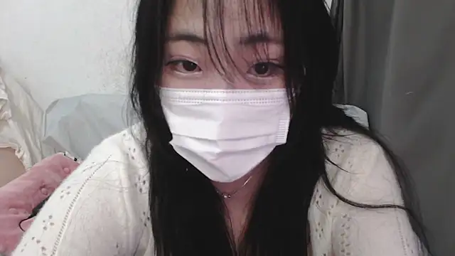  Eunbi  online show from January 22, 2025, 11:45 am