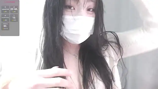  Eunbi  online show from December 4, 2024, 1:47 pm