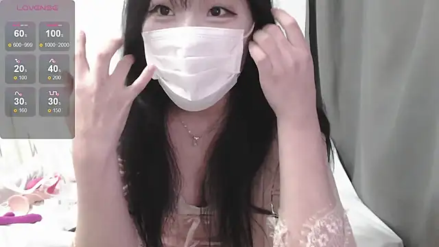  Eunbi  online show from December 17, 2024, 1:27 pm
