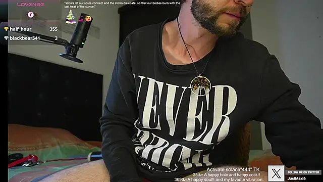 just maxii online show from February 11, 2025, 1:41 am