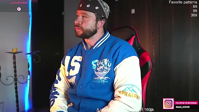 just maxii online show from February 17, 2026, 10:29 pm