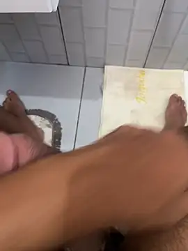 evertonxavier26 online show from April 19, 2026, 5:25 pm