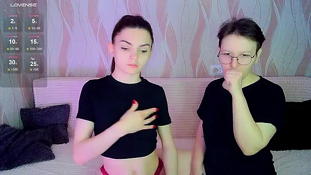  crazy baby  online show from November 13, 2025, 8:13 pm