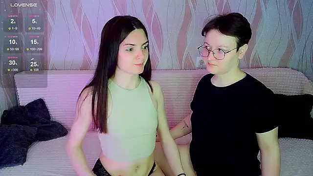  crazy baby  online show from November 16, 2025, 7:18 pm