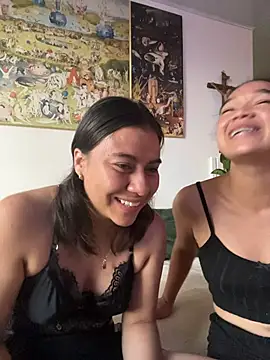 Nina-Eros1 online show from January 6, 2026, 10:14 pm