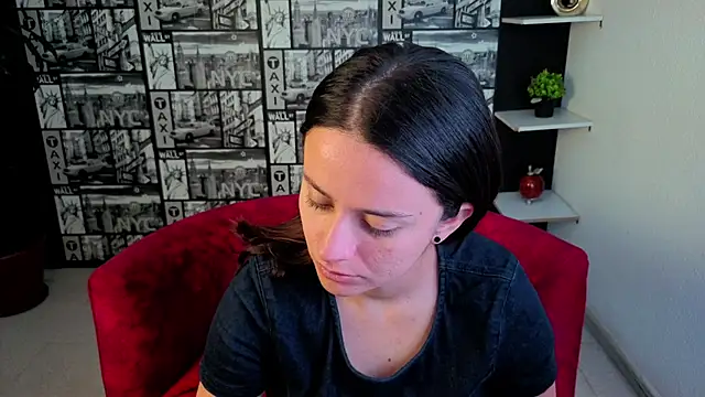 Snapshot of kassandra_james chatting on July 10, 2026, 1:33 pm kassandra james online show from July 10, 2026, 1:33 pm