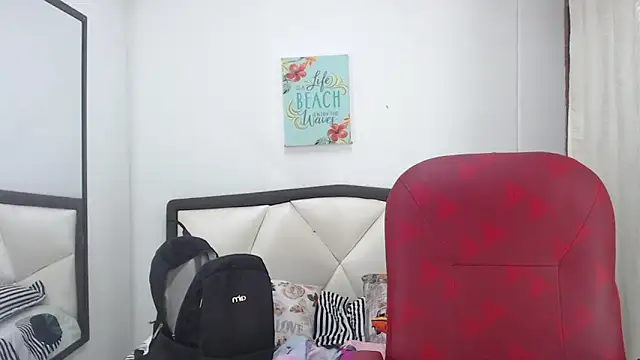 Sara Marks online show from November 3, 2025, 11:14 am