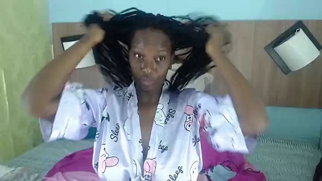 Sara Marks online show from September 26, 2025, 12:45 pm