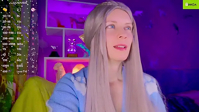 Snapshot of Flash_Summer chatting on December 15, 2025, 3:34 am Flash Summer online show from December 15, 2025, 3:34 am