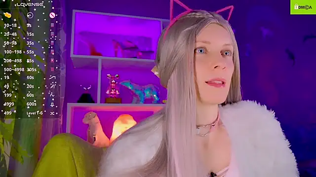 Snapshot of Flash_Summer chatting on December 16, 2025, 3:11 am Flash Summer online show from December 16, 2025, 3:11 am