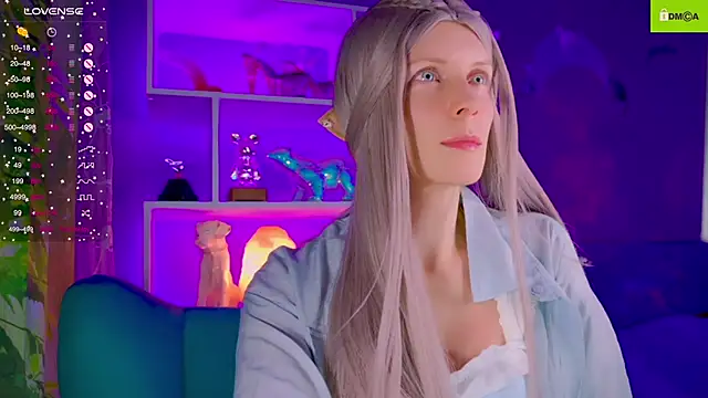 Snapshot of Flash_Summer chatting on November 28, 2025, 1:28 am Flash Summer online show from November 28, 2025, 1:28 am