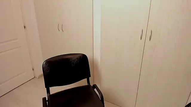 Snapshot of Sherrydon_Xo chatting on November 16, 2025, 6:45 pm Sherrydon Xo online show from November 16, 2025, 6:45 pm