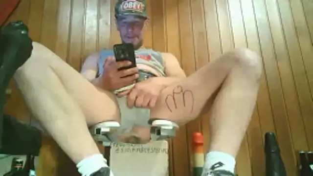 Snapshot of Sascha_XXX chatting on April 30, 2026, 7:32 pm Sascha XXX online show from April 30, 2026, 7:32 pm