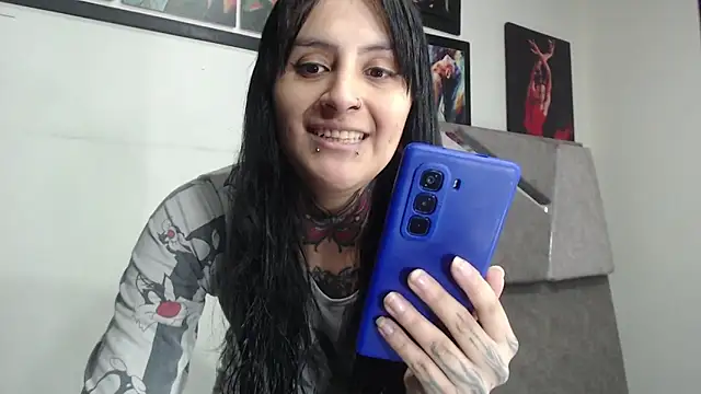 emma onassis 17 online show from December 5, 2025, 1:49 am