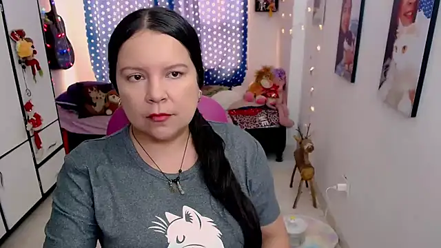 Snapshot of claryssa_ chatting on February 24, 2026, 5:58 pm claryssa online show from February 24, 2026, 5:58 pm