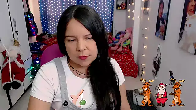 Snapshot of claryssa_ chatting on December 27, 2024, 8:28 pm claryssa online show from December 27, 2024, 8:28 pm