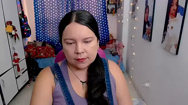 Snapshot of claryssa_ chatting on January 6, 2026, 9:08 pm claryssa online show from January 6, 2026, 9:08 pm